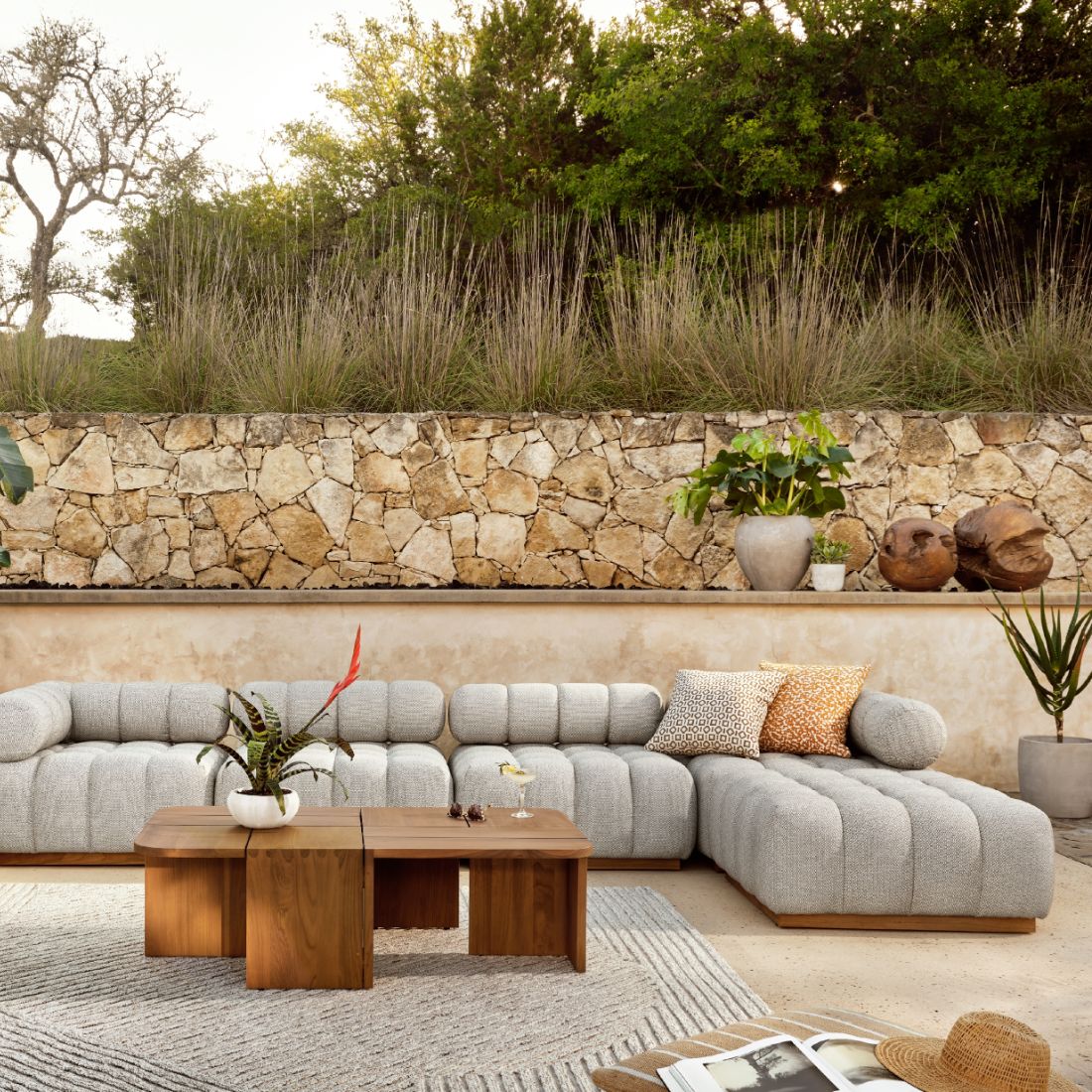 Fourhands Outdoor Furniture