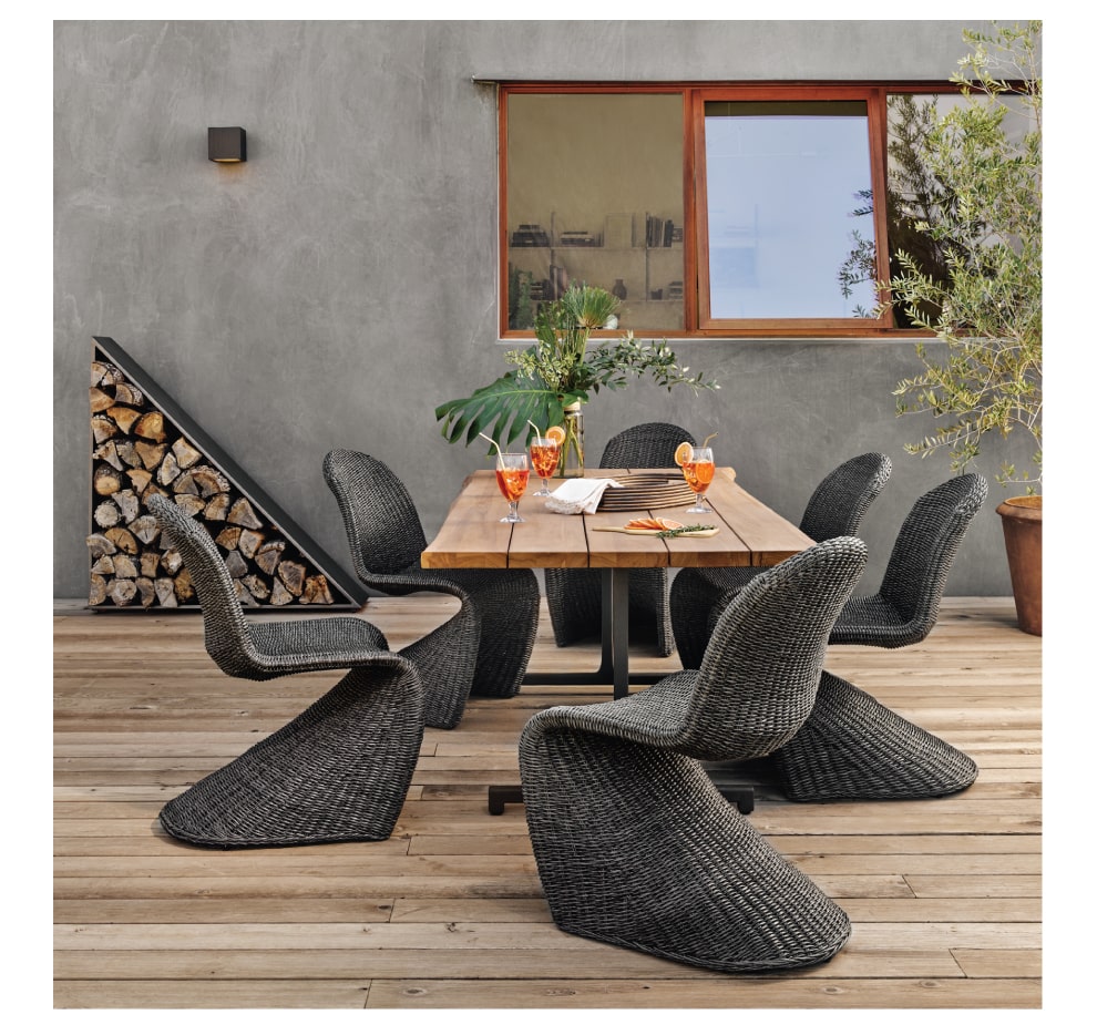 Outdoor Dining Furniture