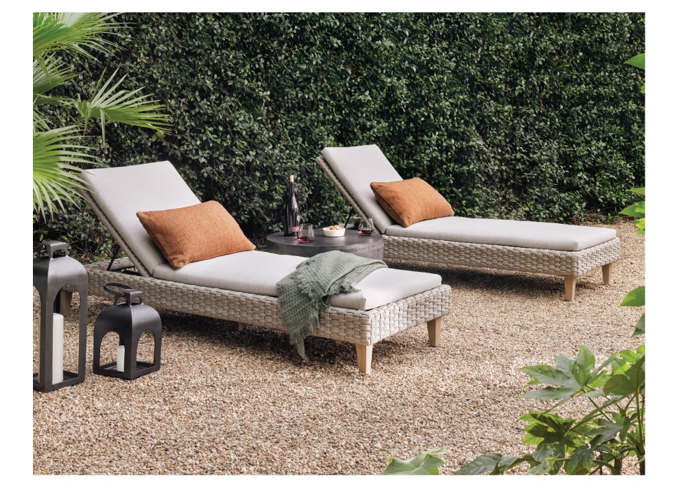 Outdoor Chaises